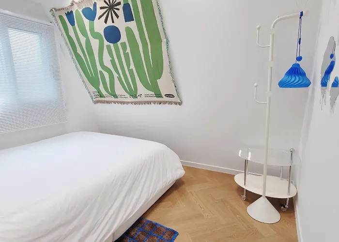 Apartment Hyerae Hyewha Station Walk 8mins Near Ddp, Accessible Hongdae, Seong-su, Itaewon Seoul