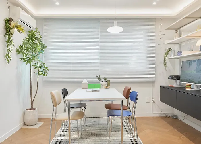 Hyerae Hyewha Station Walk 8mins Near Ddp, Accessible Hongdae, Seong-su, Itaewon Apartment
