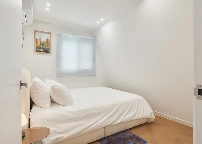 Apartment Hyerae Hyewha Station Walk 8mins Near Ddp, Accessible Hongdae, Seong-su, Itaewon *